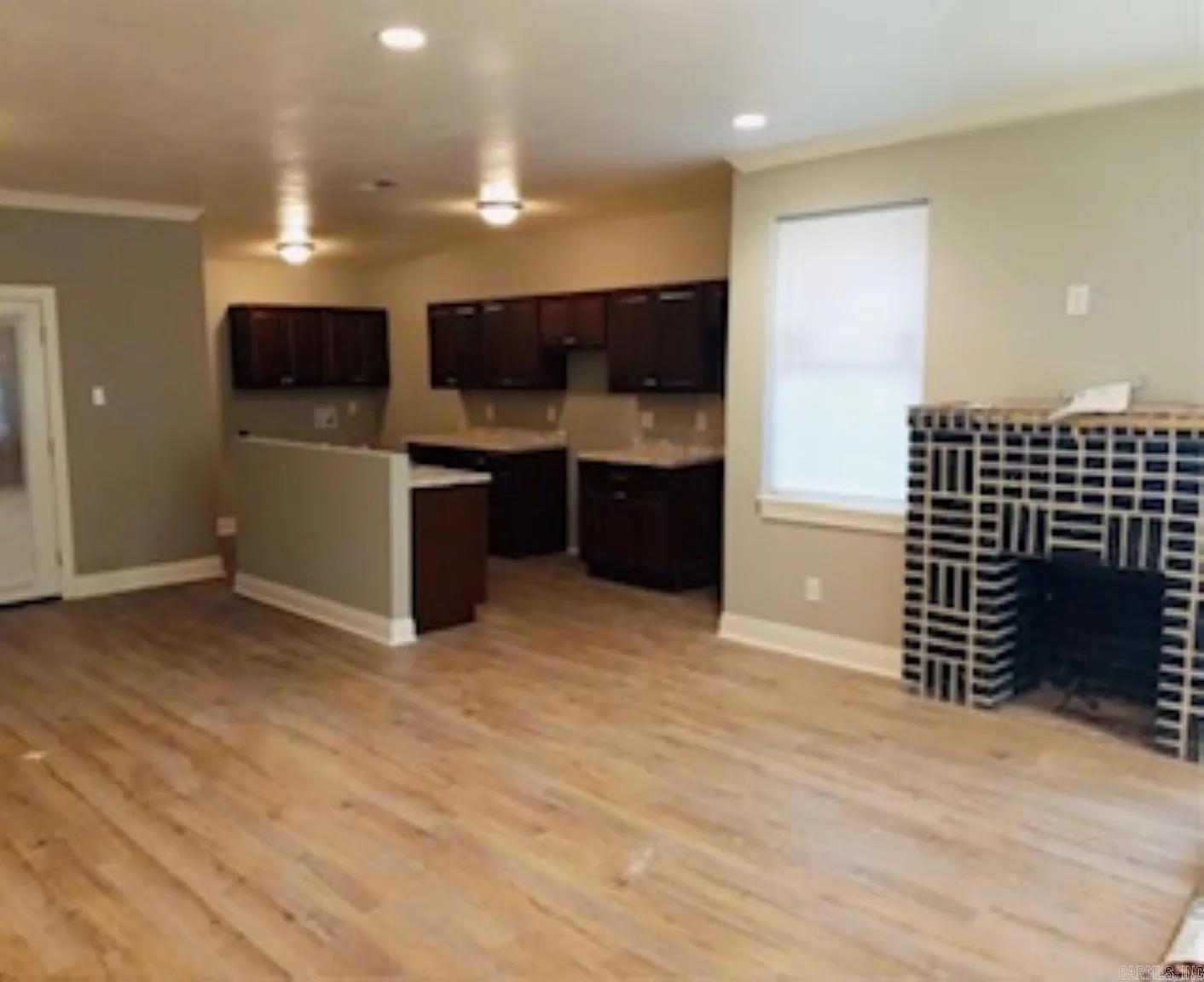 FOREST HILL - Residential