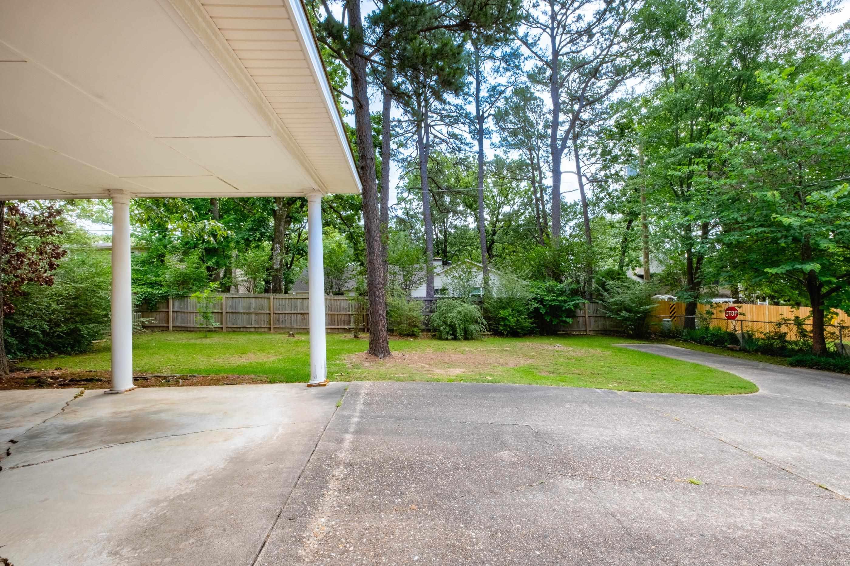 COLONY WEST - Residential