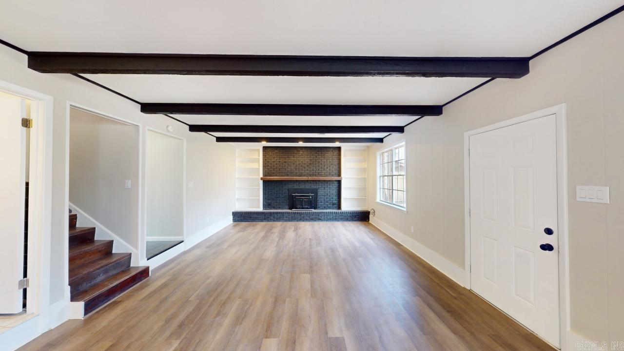 Smoking Oaks - Residential