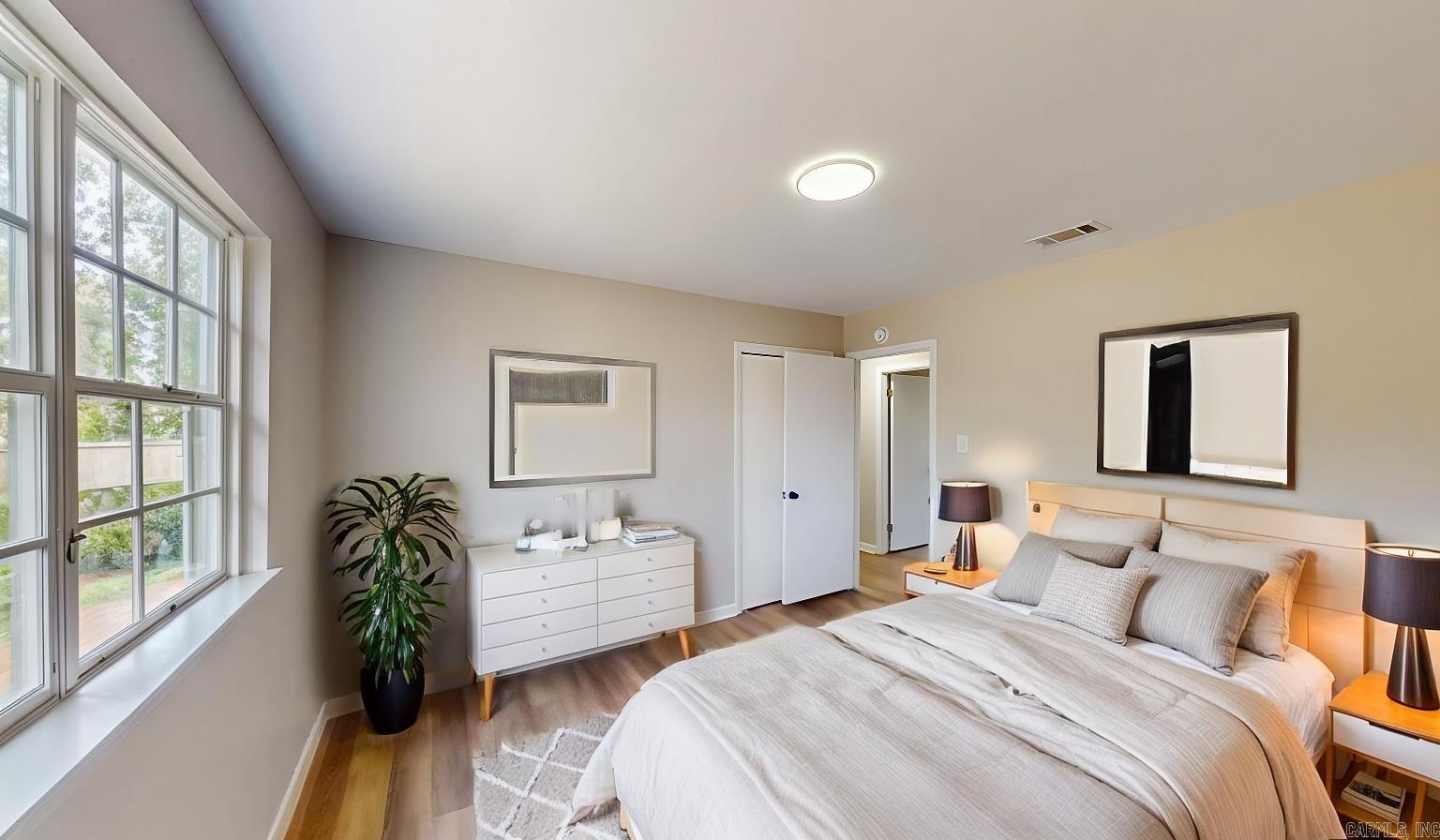 Smoking Oaks - Residential