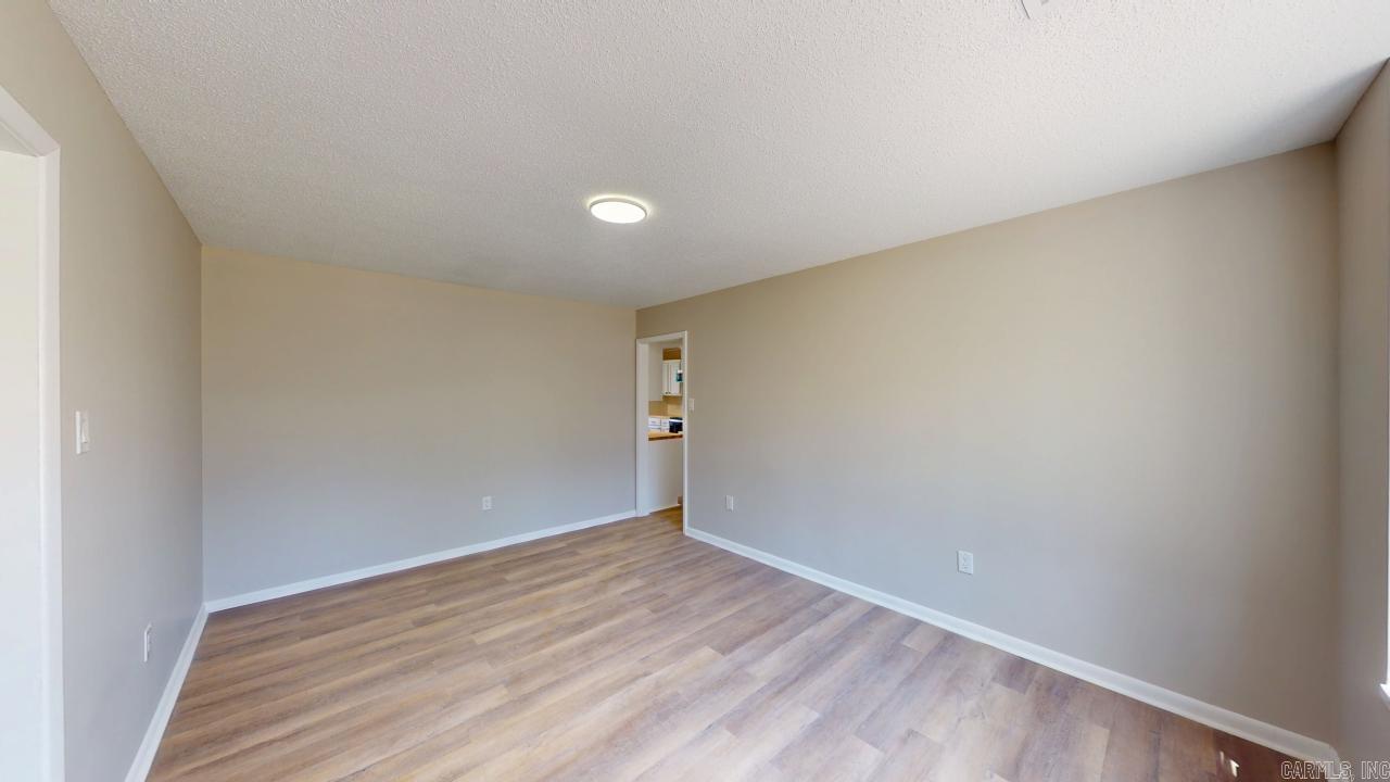 Smoking Oaks - Residential