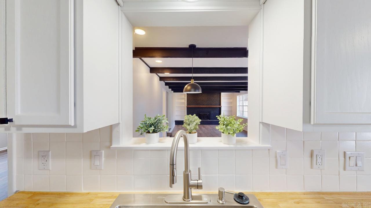 Smoking Oaks - Residential