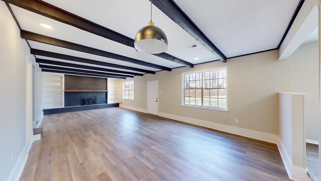Smoking Oaks - Residential