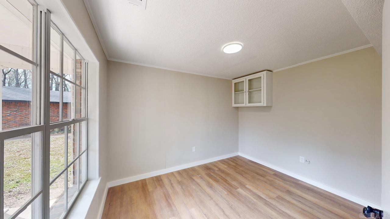 Smoking Oaks - Residential