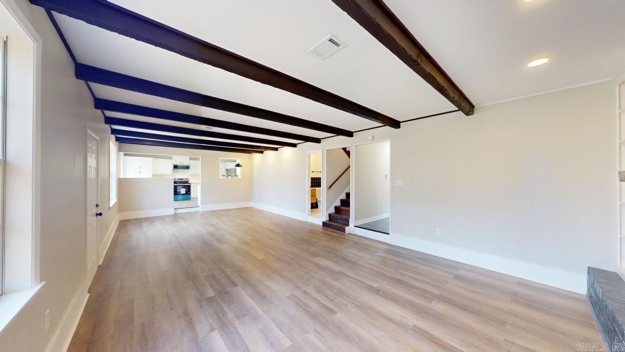 Smoking Oaks - Residential