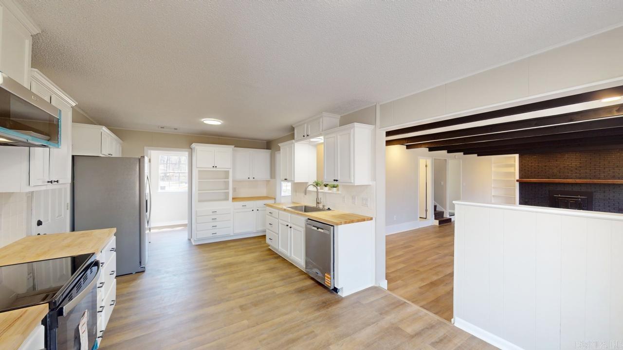 Smoking Oaks - Residential
