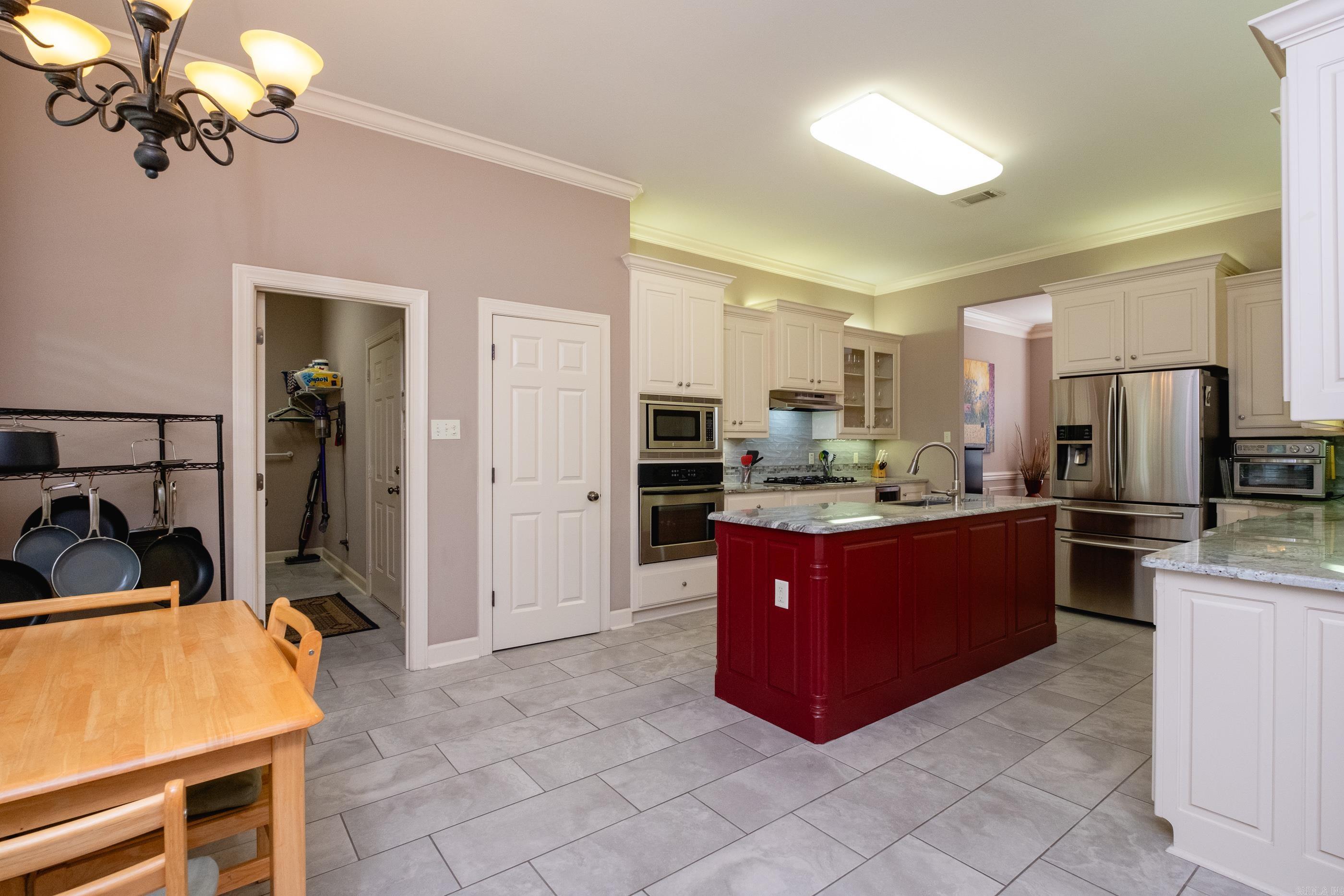 CHENAL VALLEY CHALLAIN PLACE - Residential