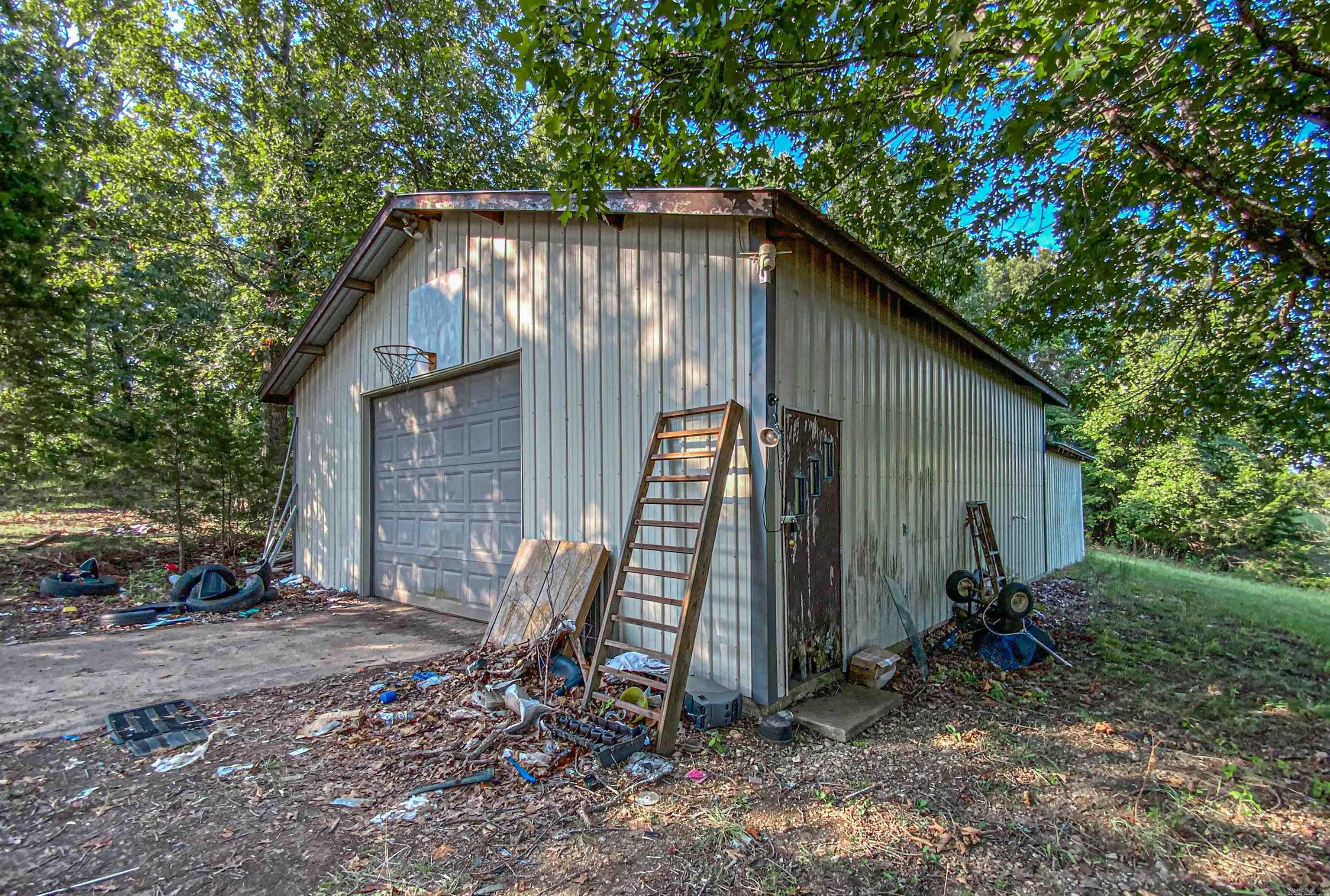 Metes & Bounds - Residential