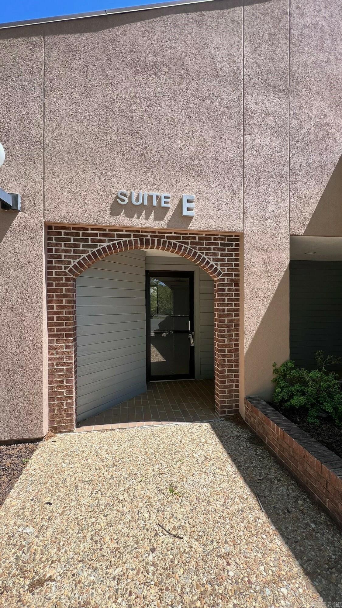 Ridgeway - Commercial Lease