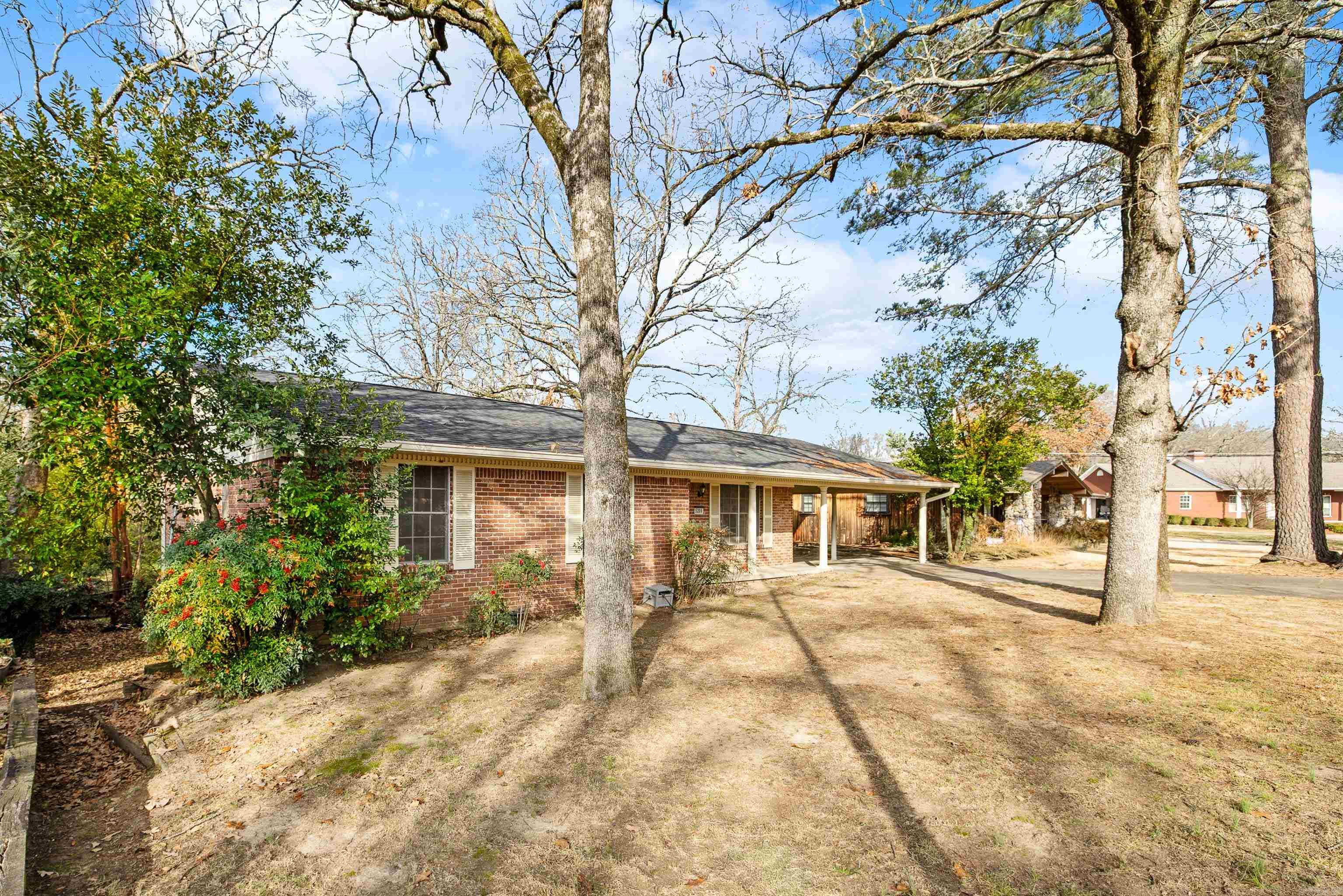 PIKE VIEW - Residential