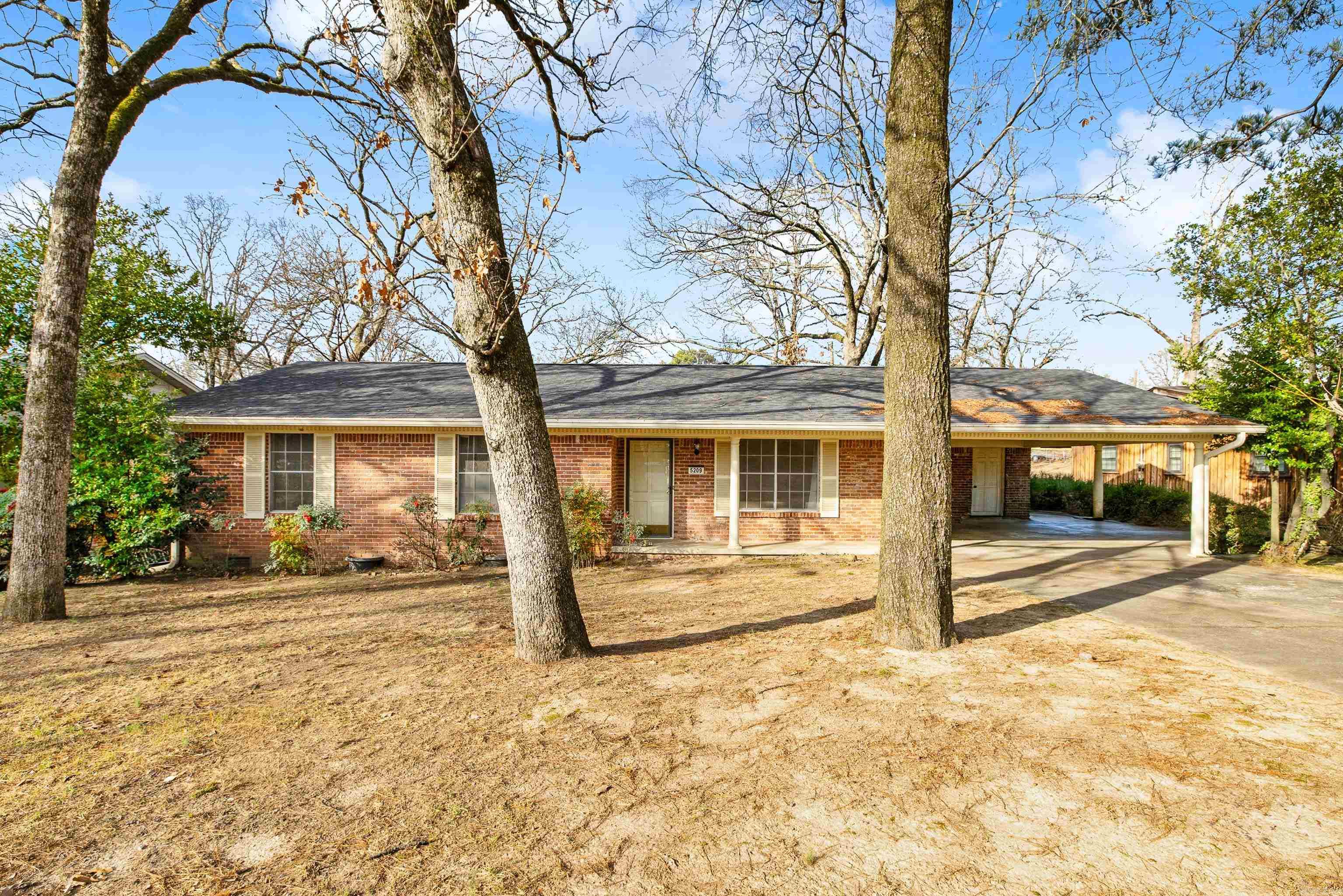 PIKE VIEW - Residential