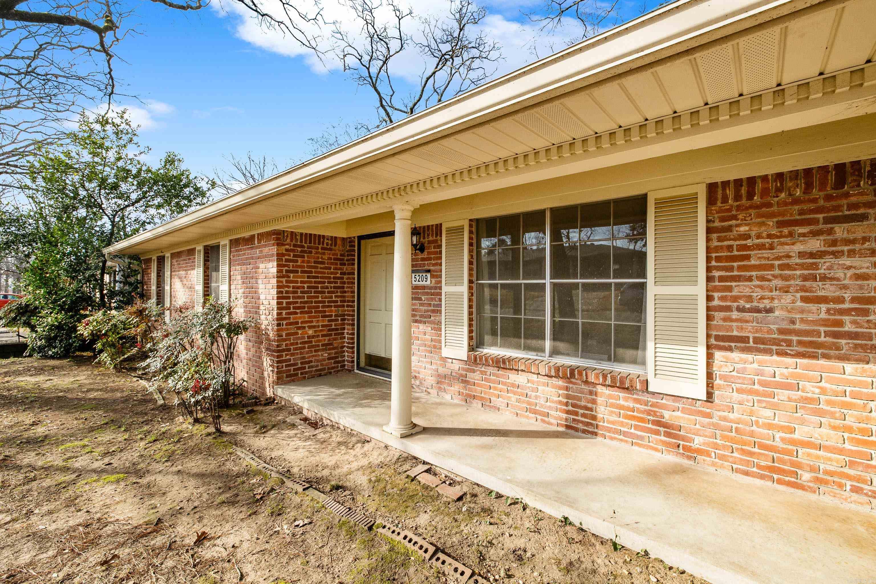 PIKE VIEW - Residential