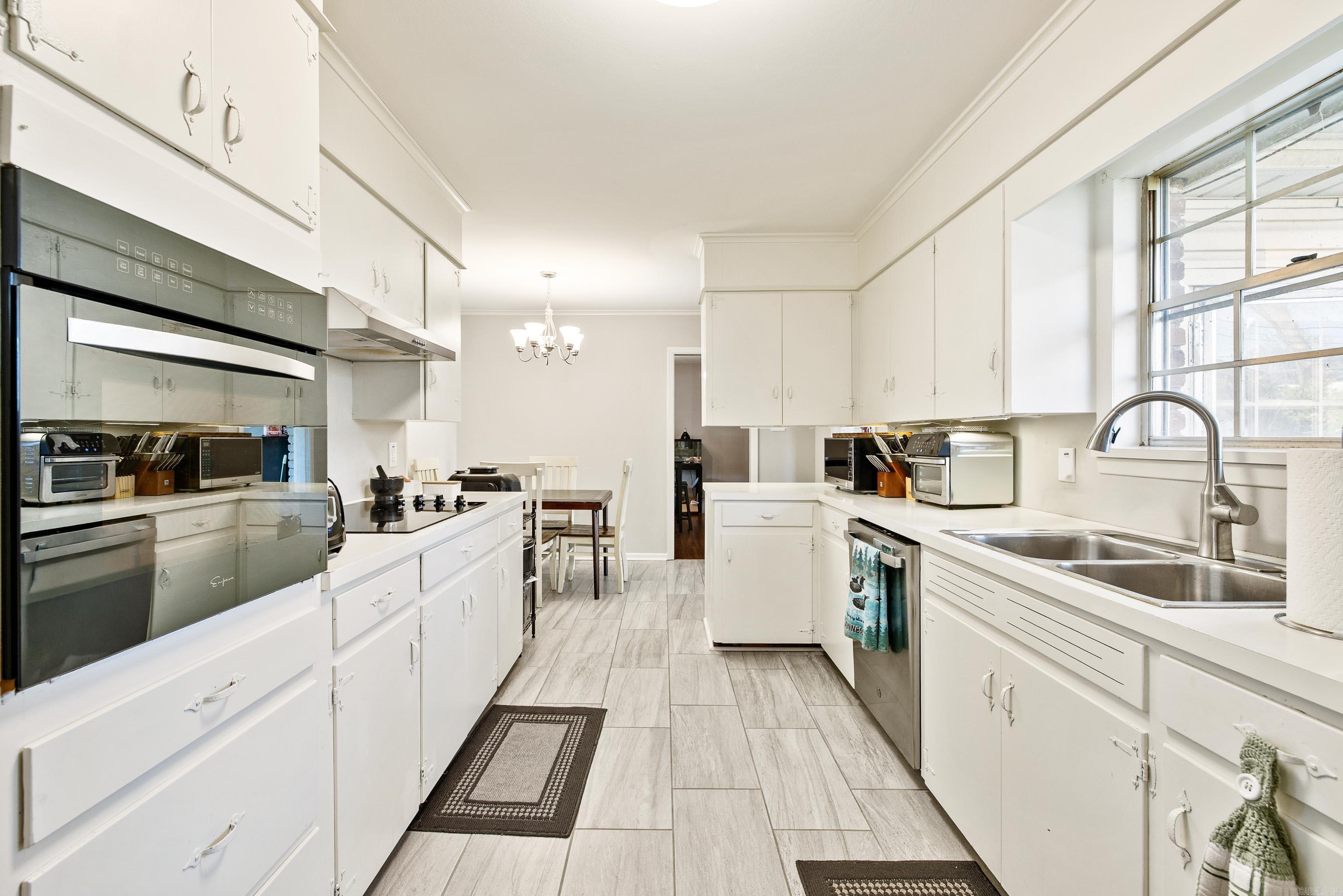 PIKE VIEW - Residential