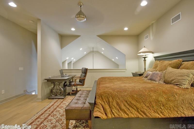 Chenal Valley - Residential Lease