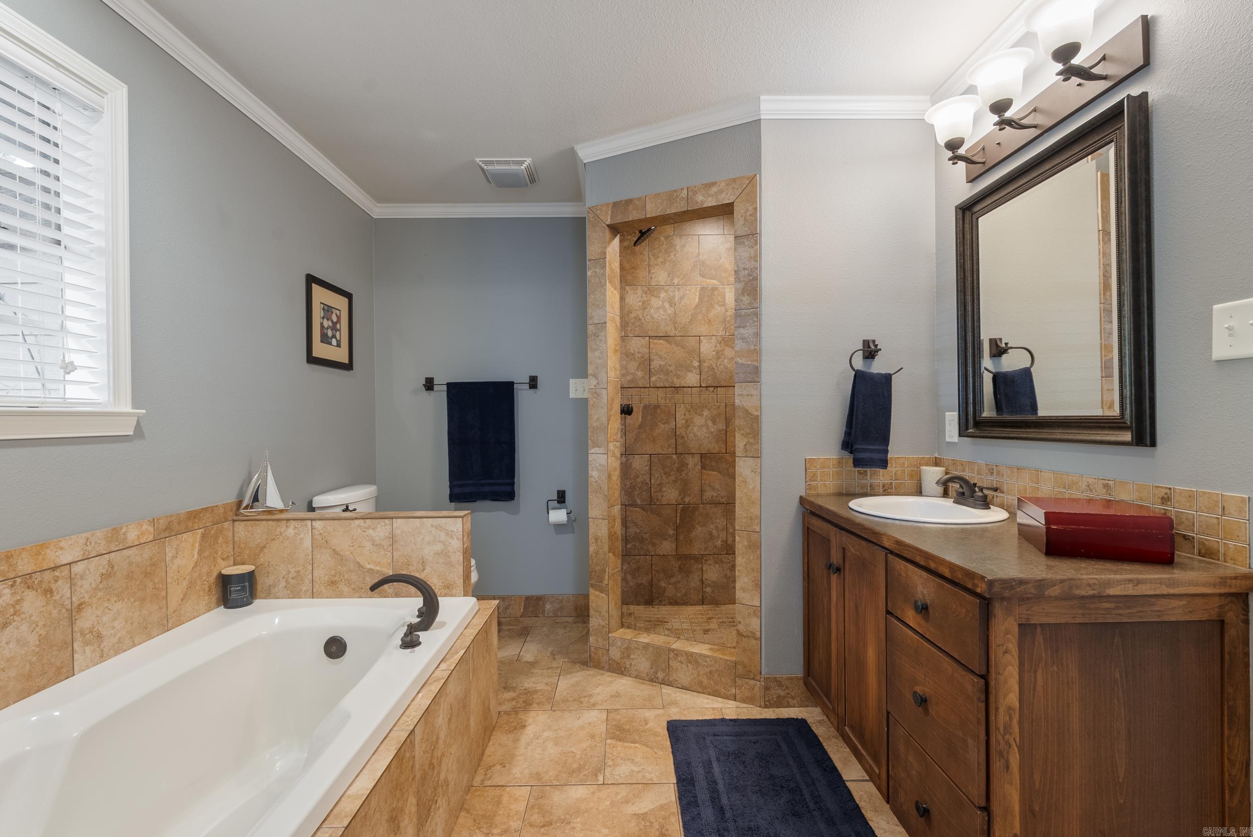 OAK FORREST - Residential