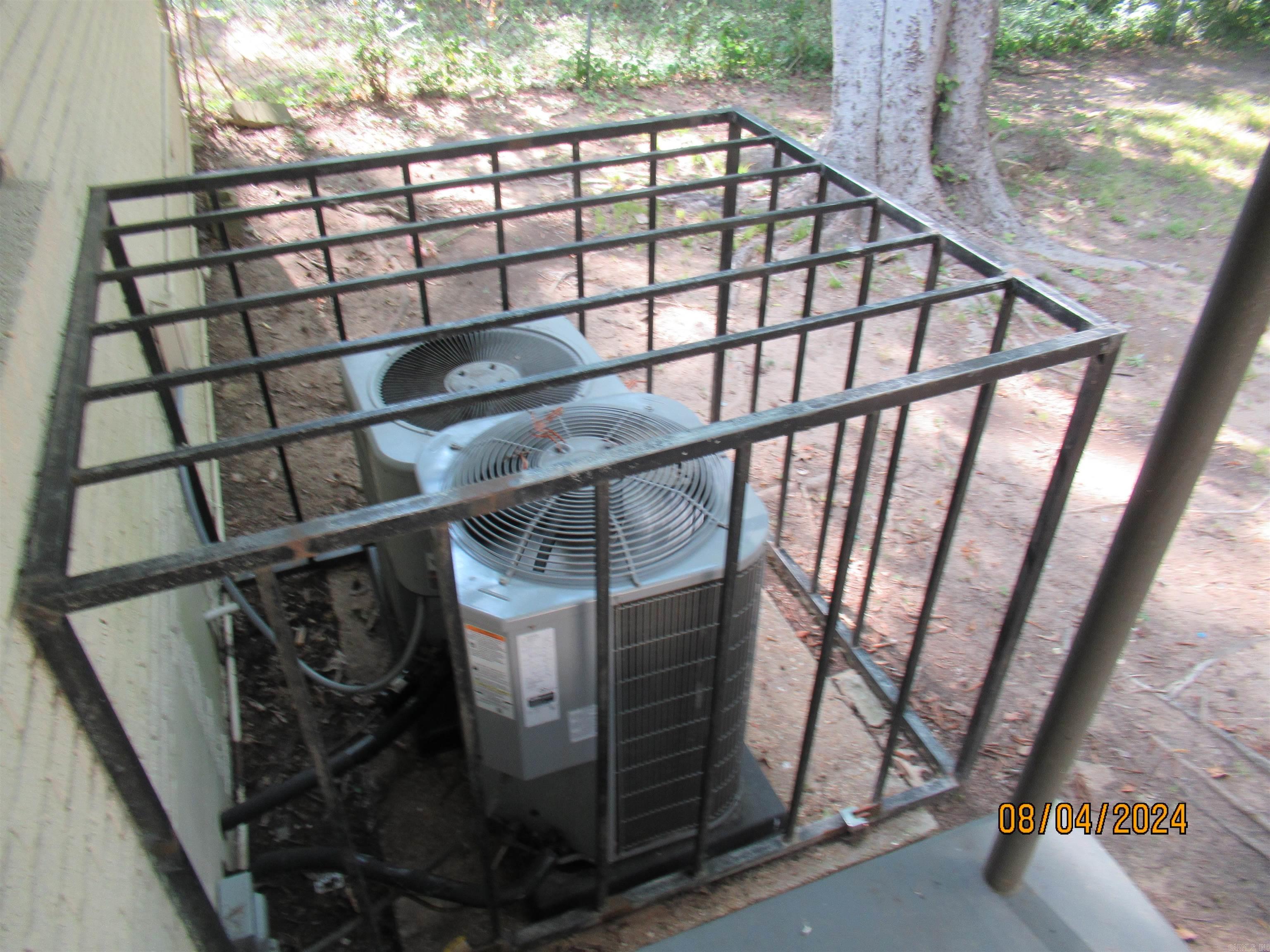 ARNOLD HIGHLAND AC - Residential