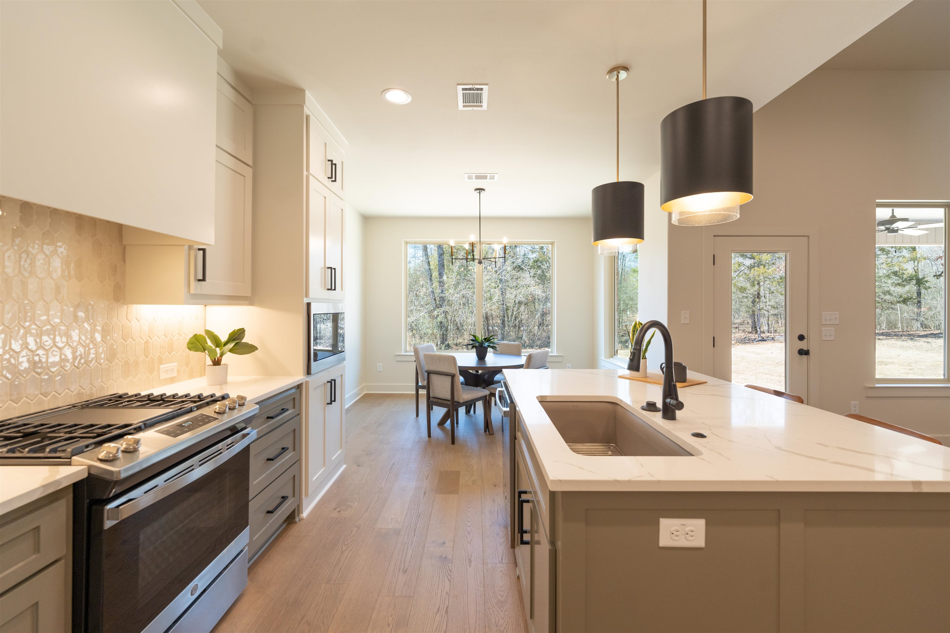 STONEBROOK - Residential