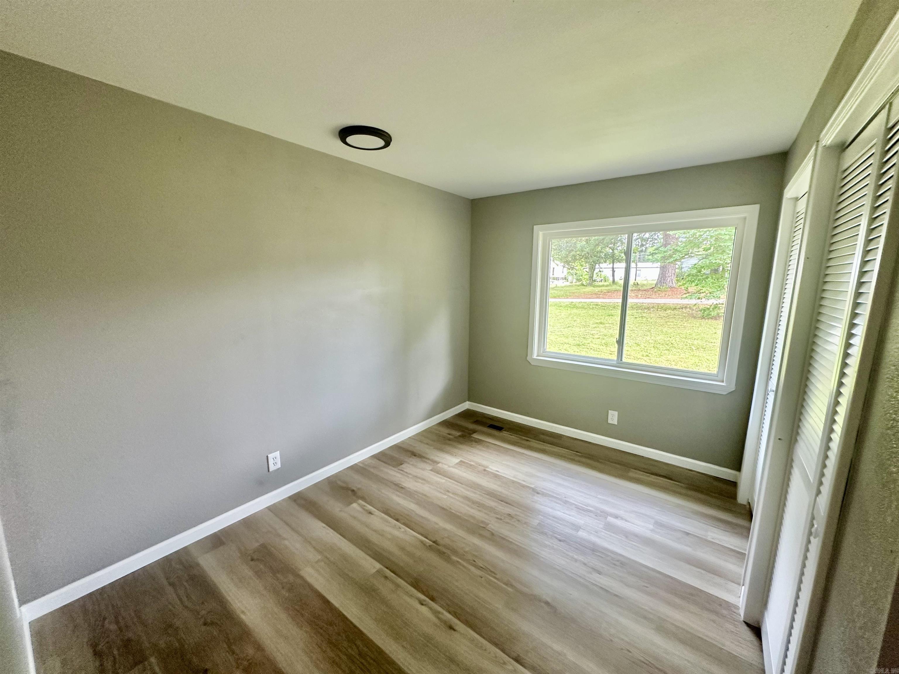 PINE PARK - Residential