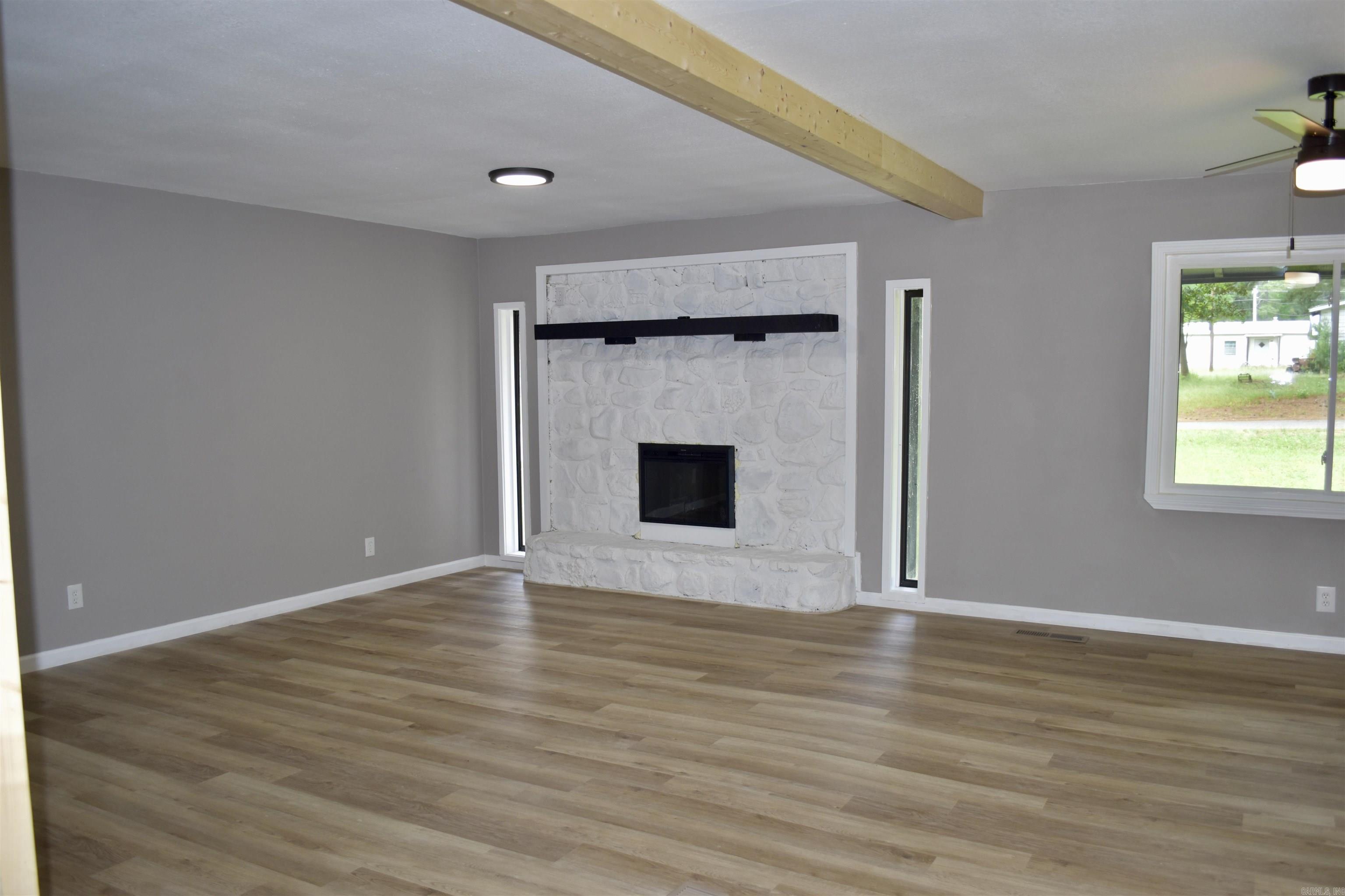 PINE PARK - Residential