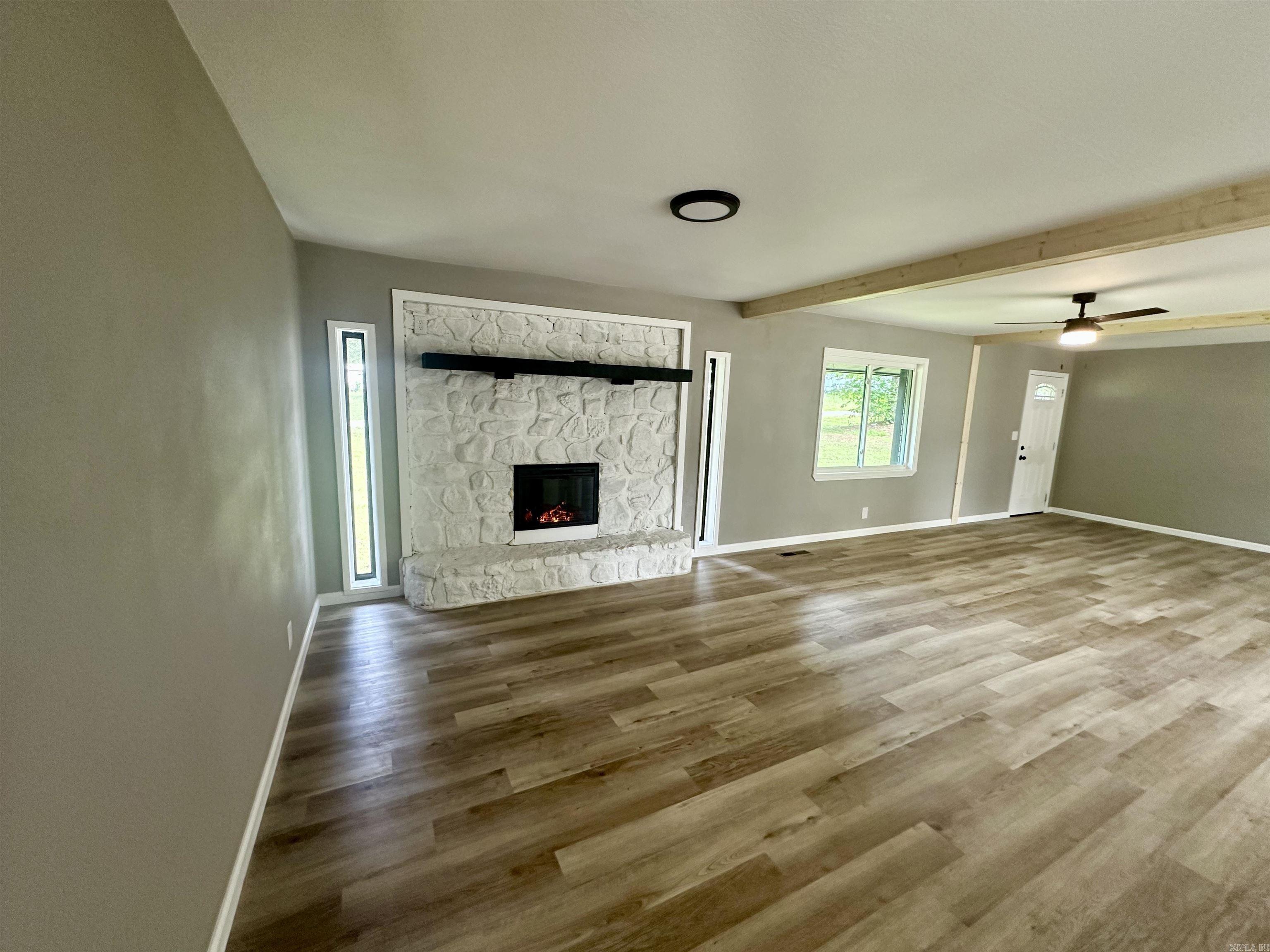 PINE PARK - Residential