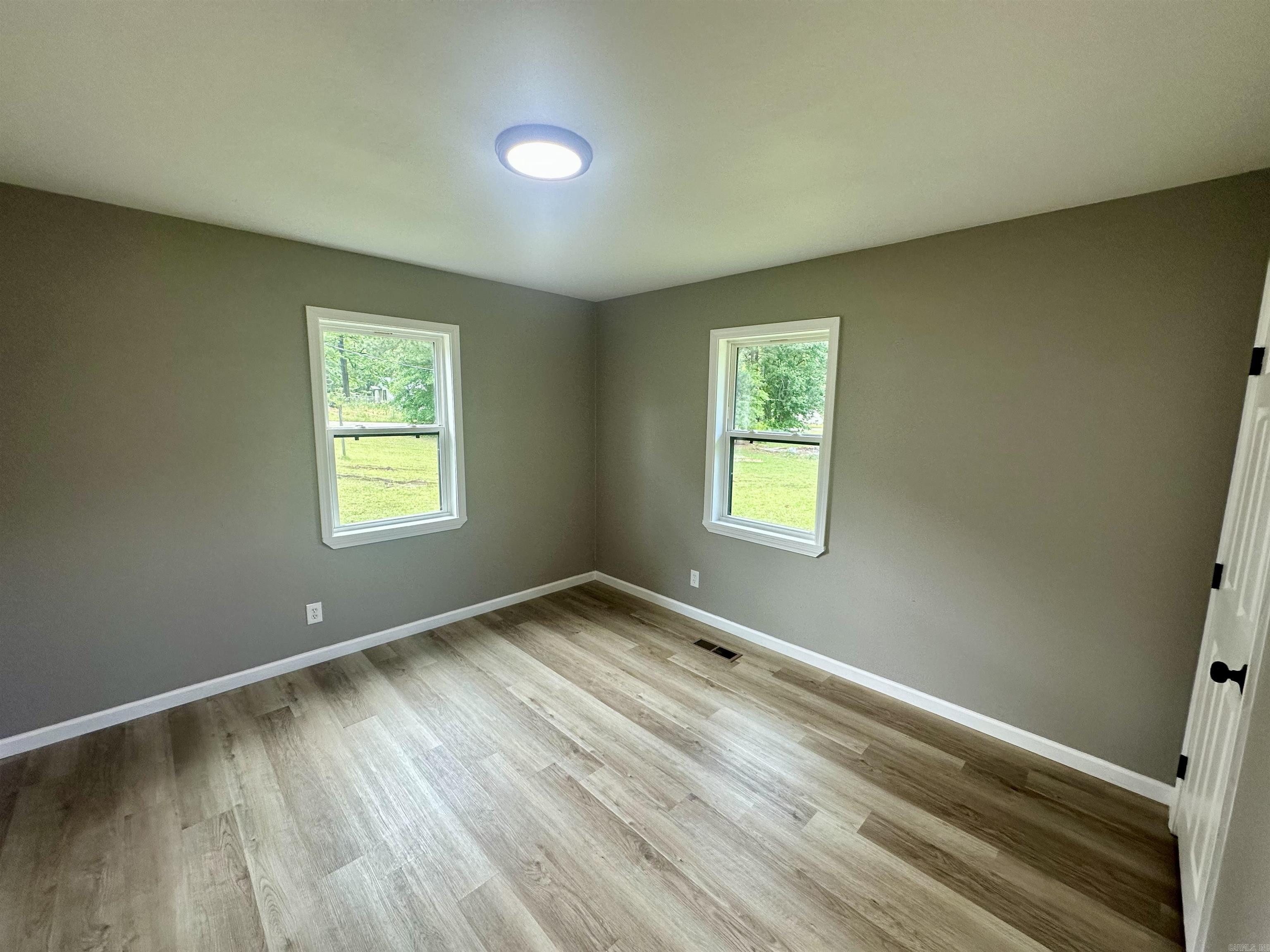 PINE PARK - Residential