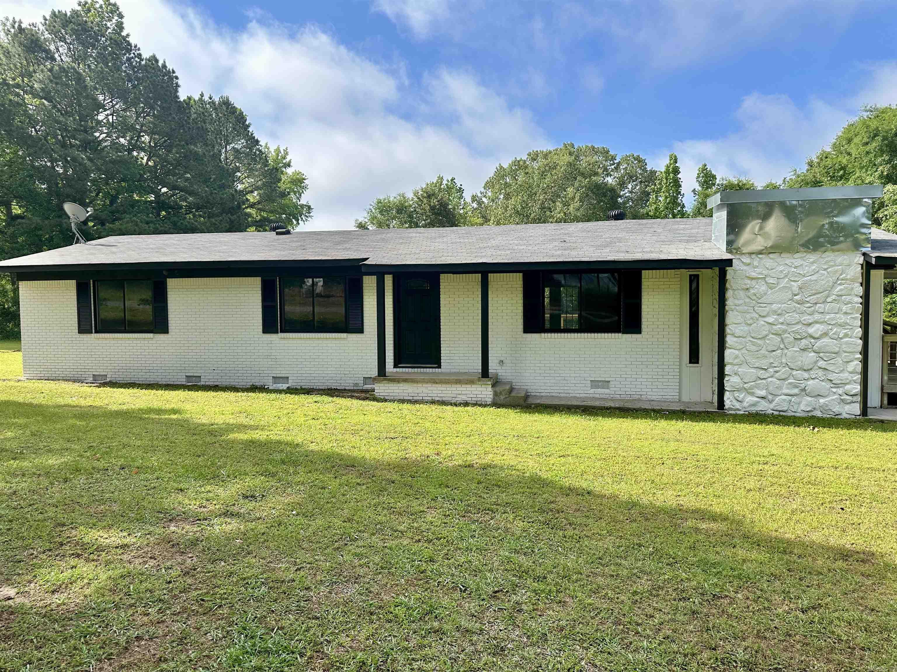 PINE PARK - Residential