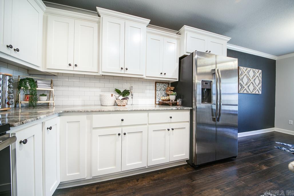 CROSS CREEK - Residential