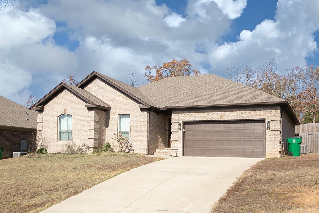 CROSS CREEK - Residential