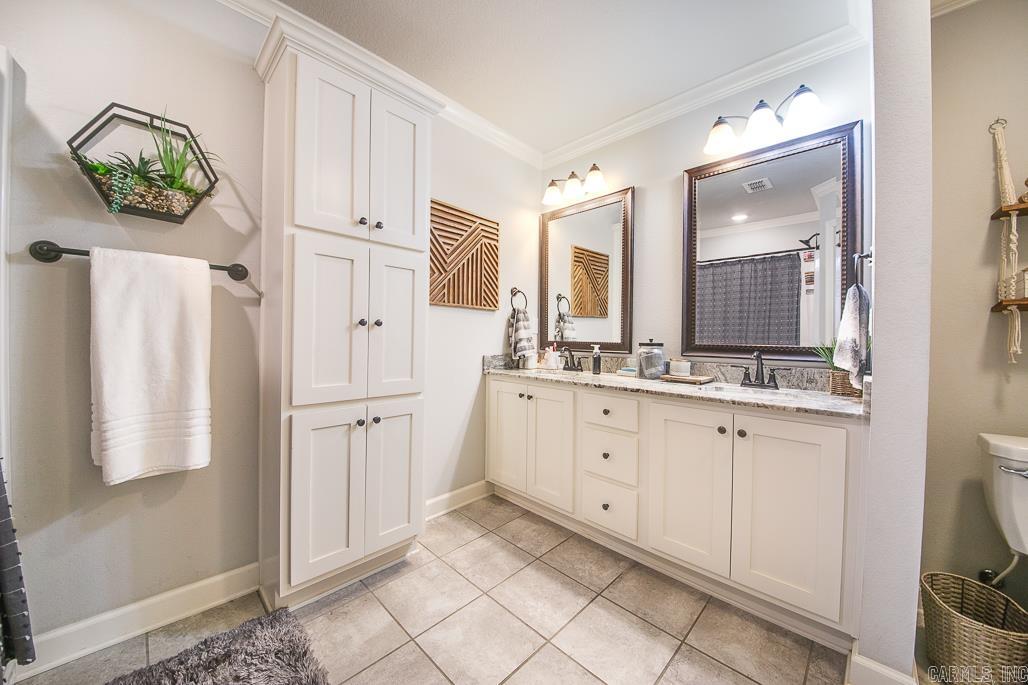 CROSS CREEK - Residential