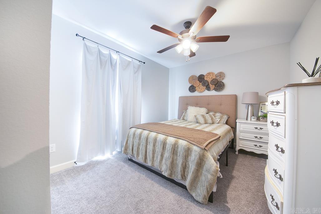 CROSS CREEK - Residential