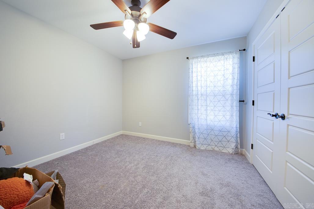 CROSS CREEK - Residential