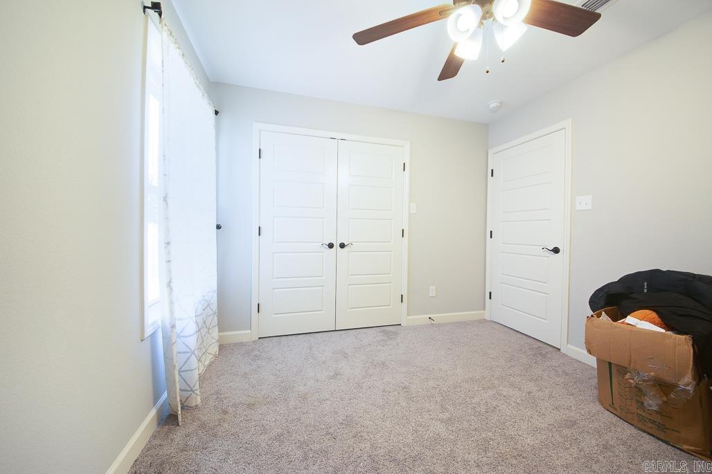 CROSS CREEK - Residential