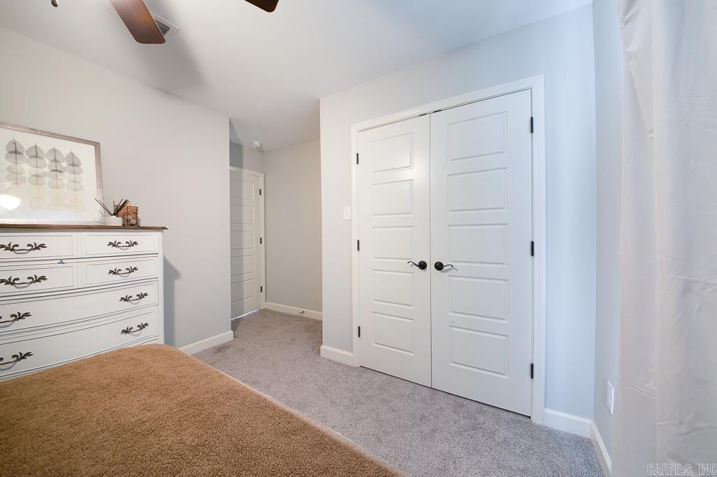 CROSS CREEK - Residential