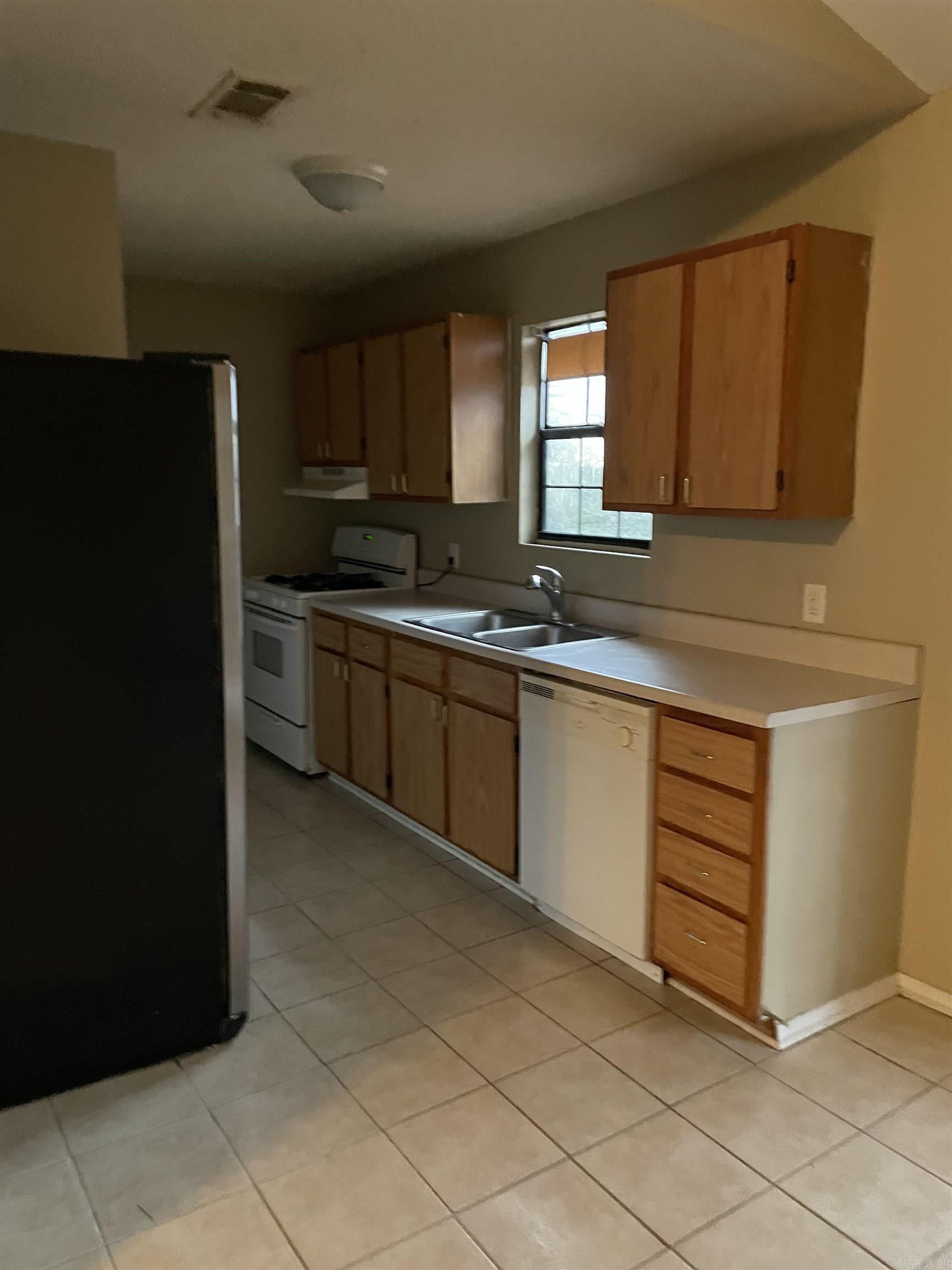 HILLCREST ADDITION - Residential