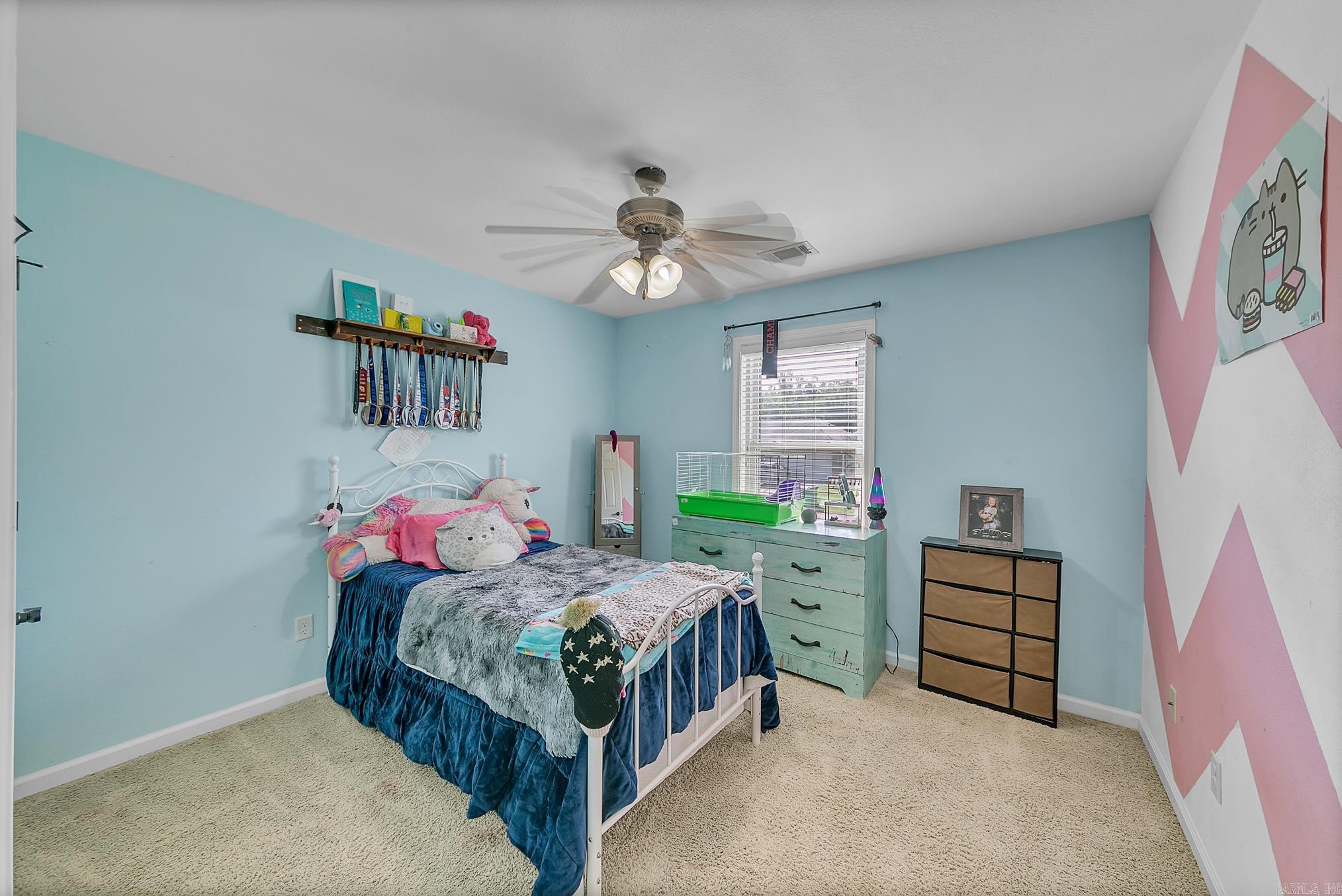 CROSS CREEK - Residential