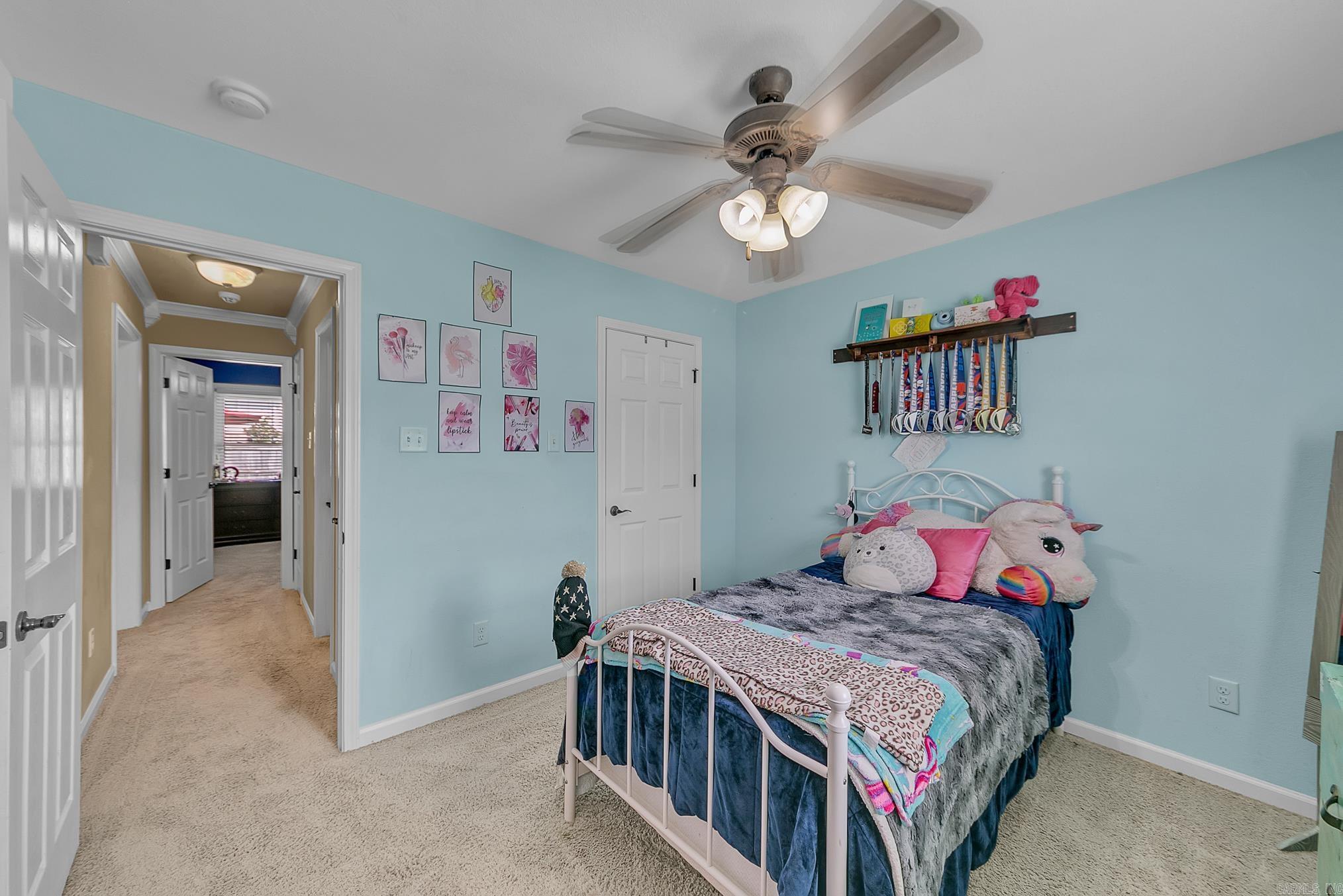 CROSS CREEK - Residential