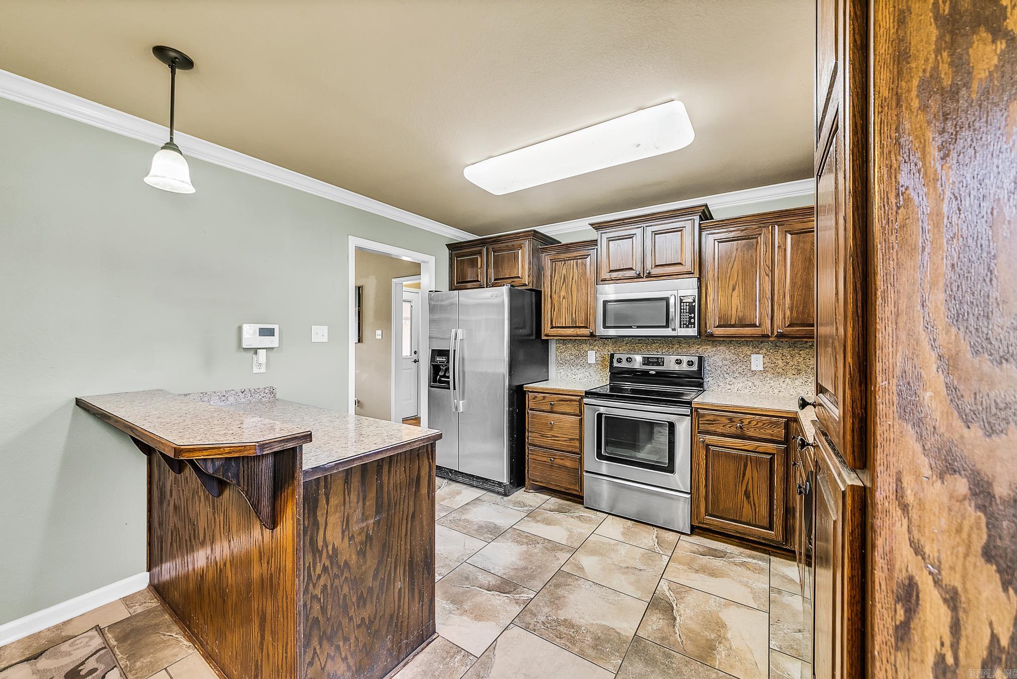 CROSS CREEK - Residential