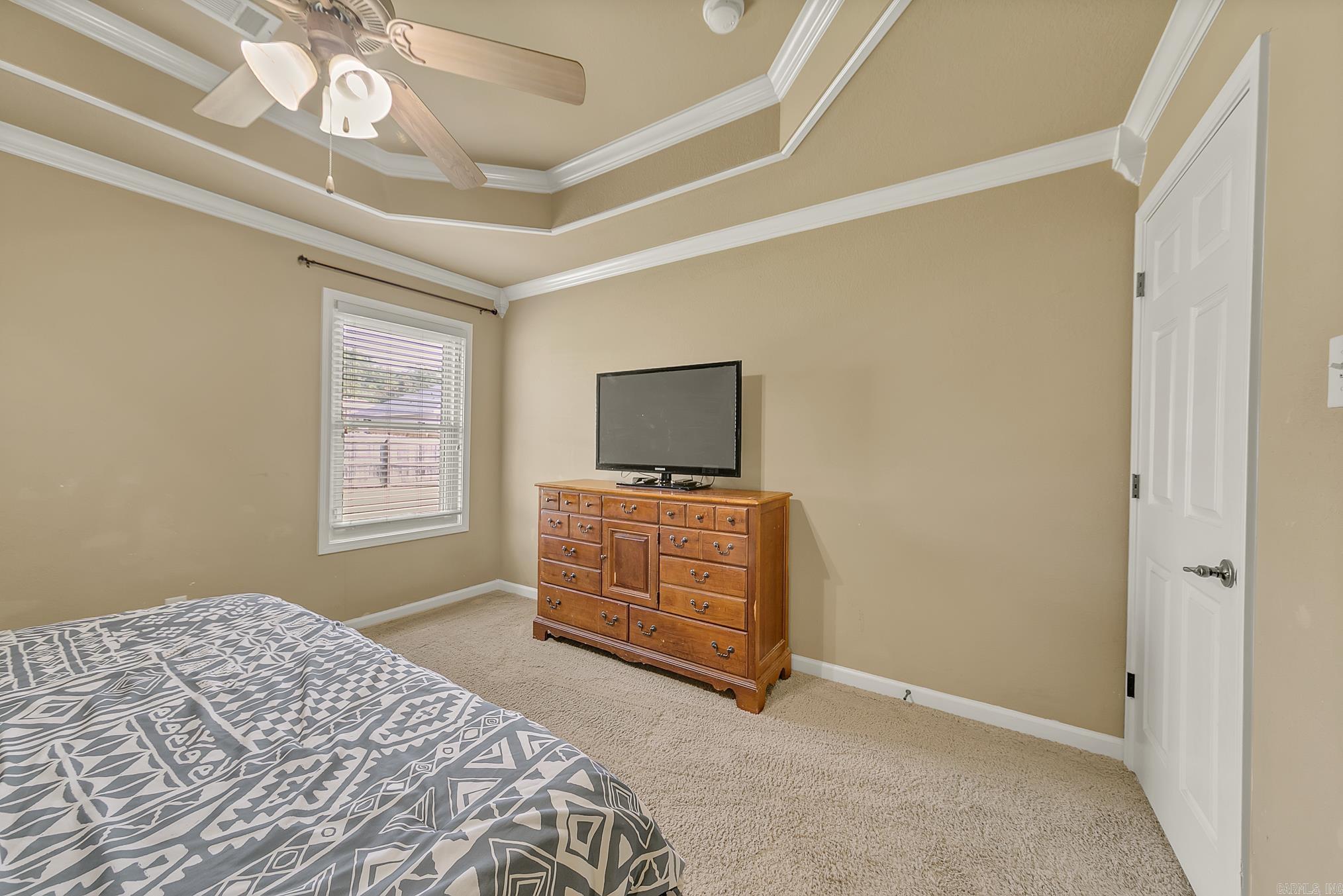 CROSS CREEK - Residential