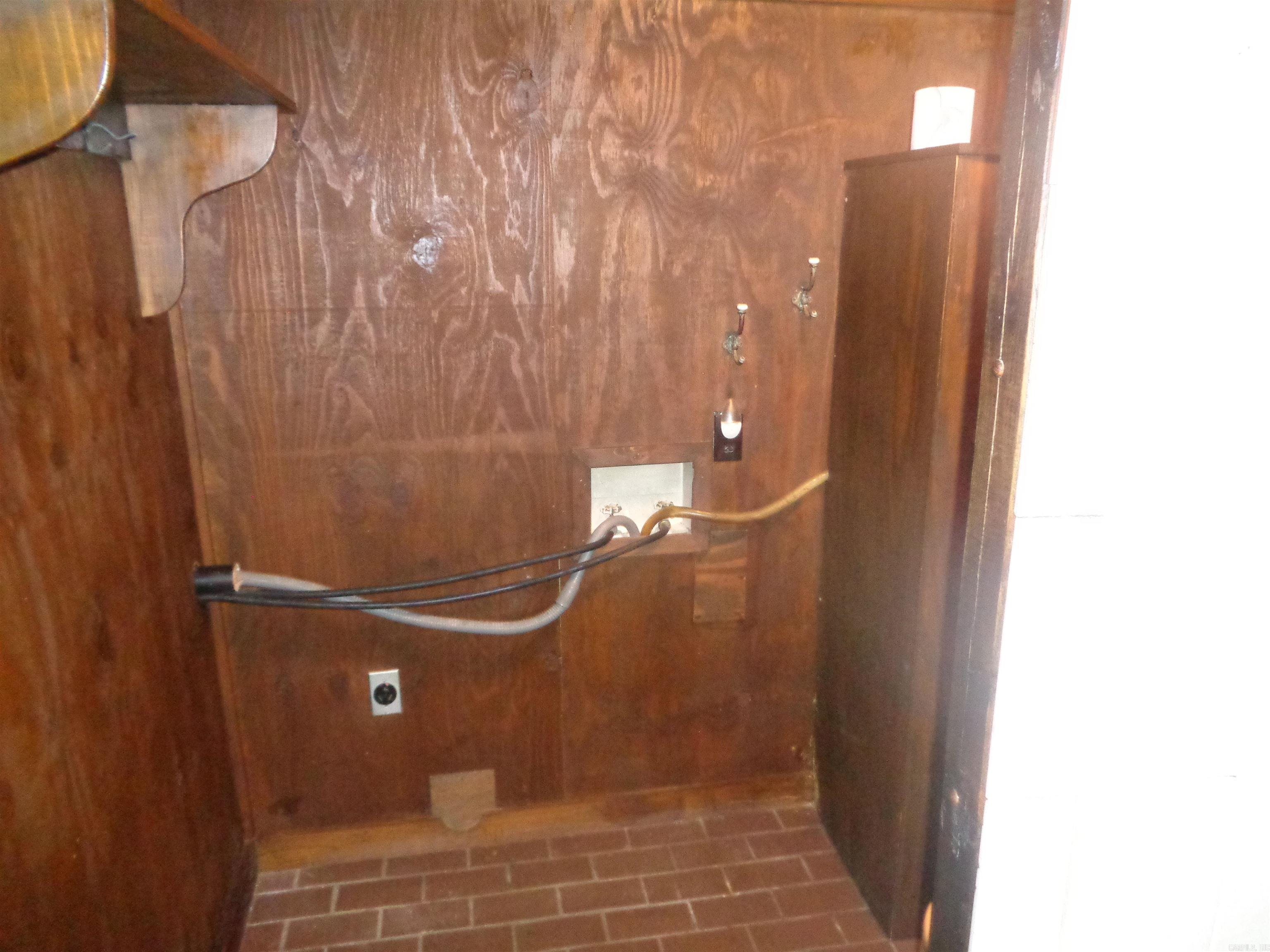 River Manor Estates - Residential