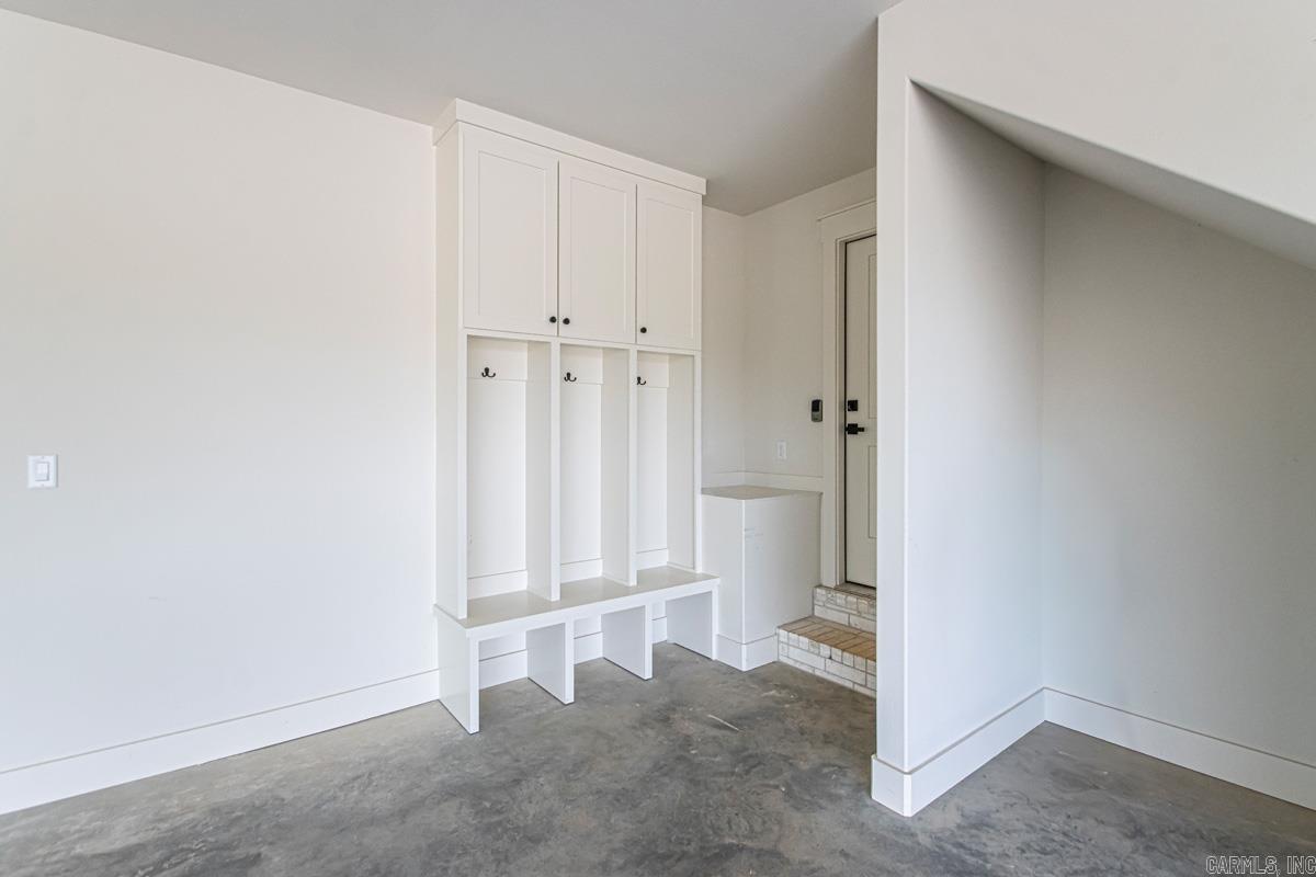 COUNTRY CLUB OF AR-QUARTERS ADDN - Residential