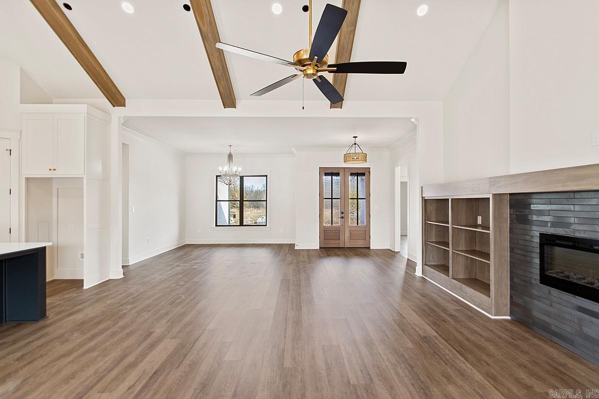 COUNTRY CLUB OF AR-QUARTERS ADDN - Residential