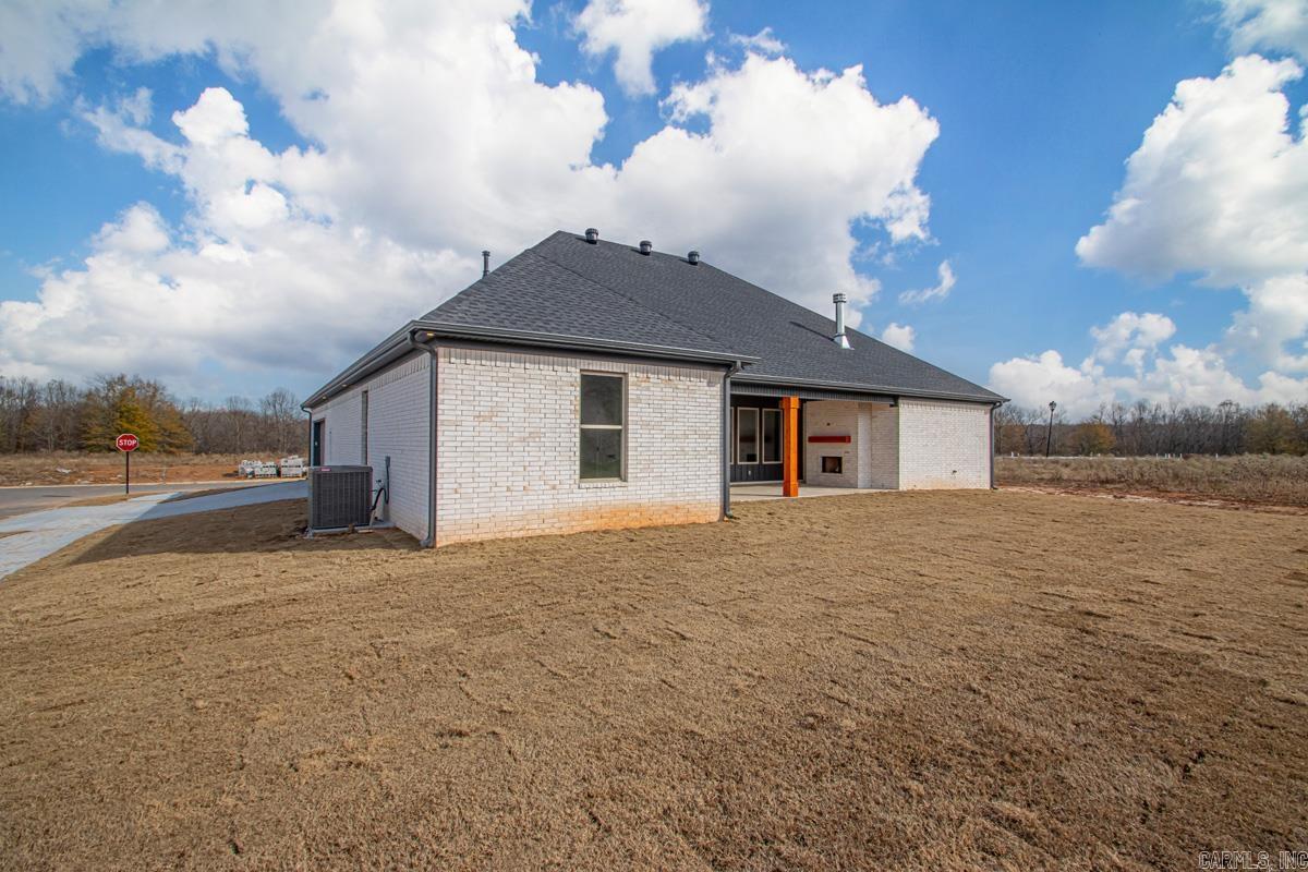 COUNTRY CLUB OF AR-QUARTERS ADDN - Residential