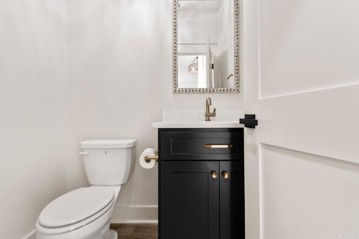 COUNTRY CLUB OF AR-QUARTERS ADDN - Residential