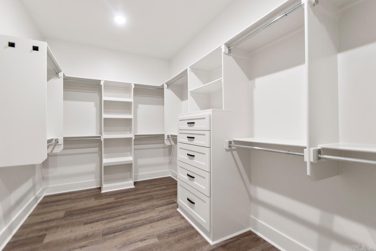 COUNTRY CLUB OF AR-QUARTERS ADDN - Residential