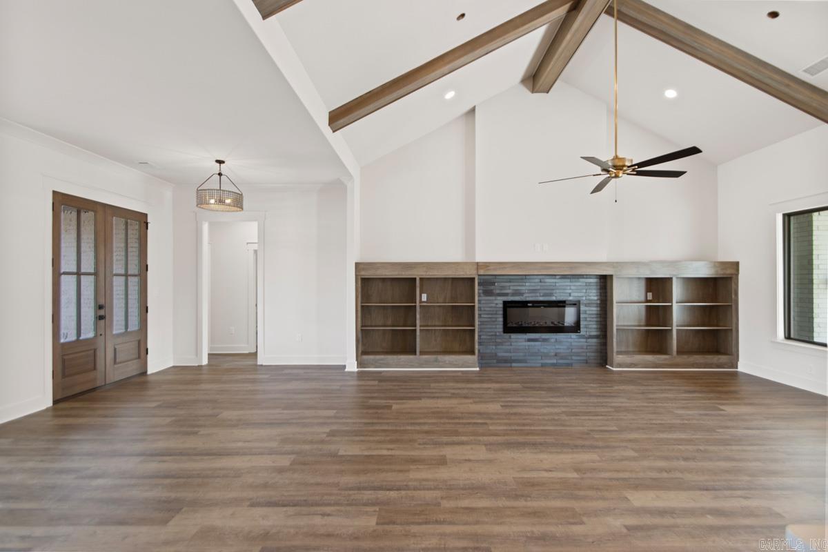 COUNTRY CLUB OF AR-QUARTERS ADDN - Residential