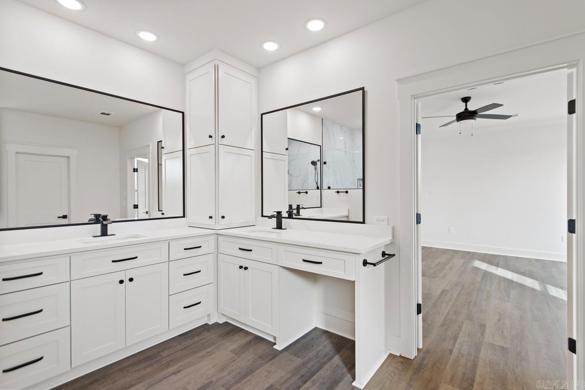 COUNTRY CLUB OF AR-QUARTERS ADDN - Residential