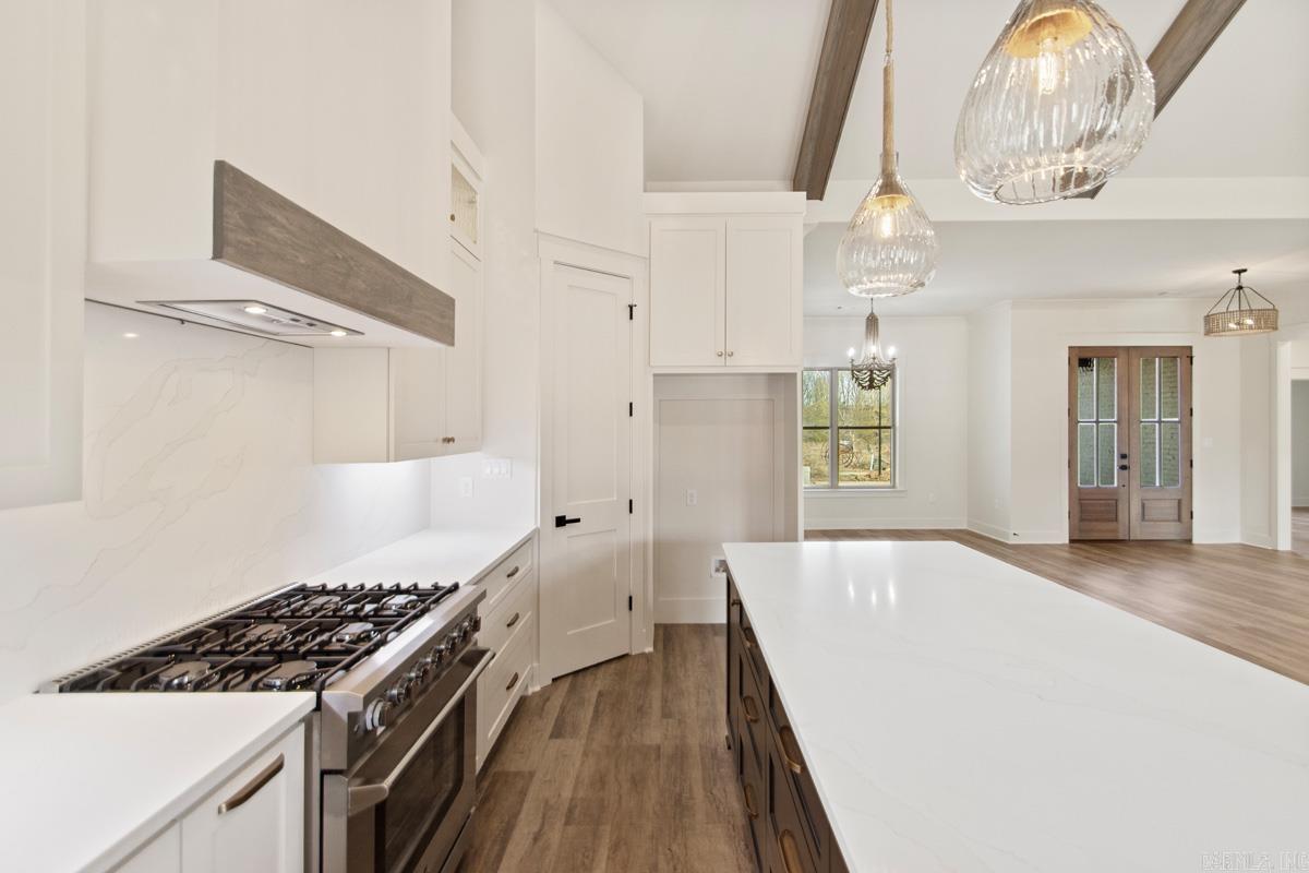 COUNTRY CLUB OF AR-QUARTERS ADDN - Residential