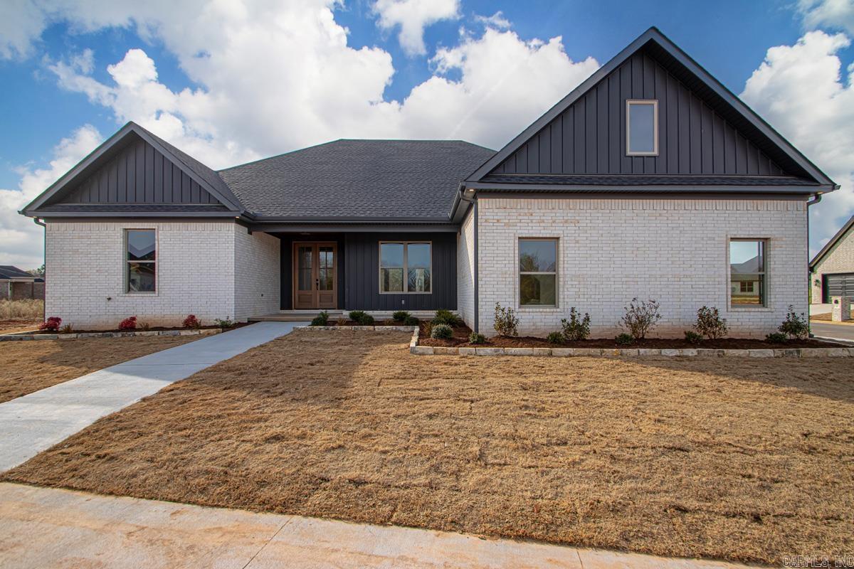 COUNTRY CLUB OF AR-QUARTERS ADDN - Residential