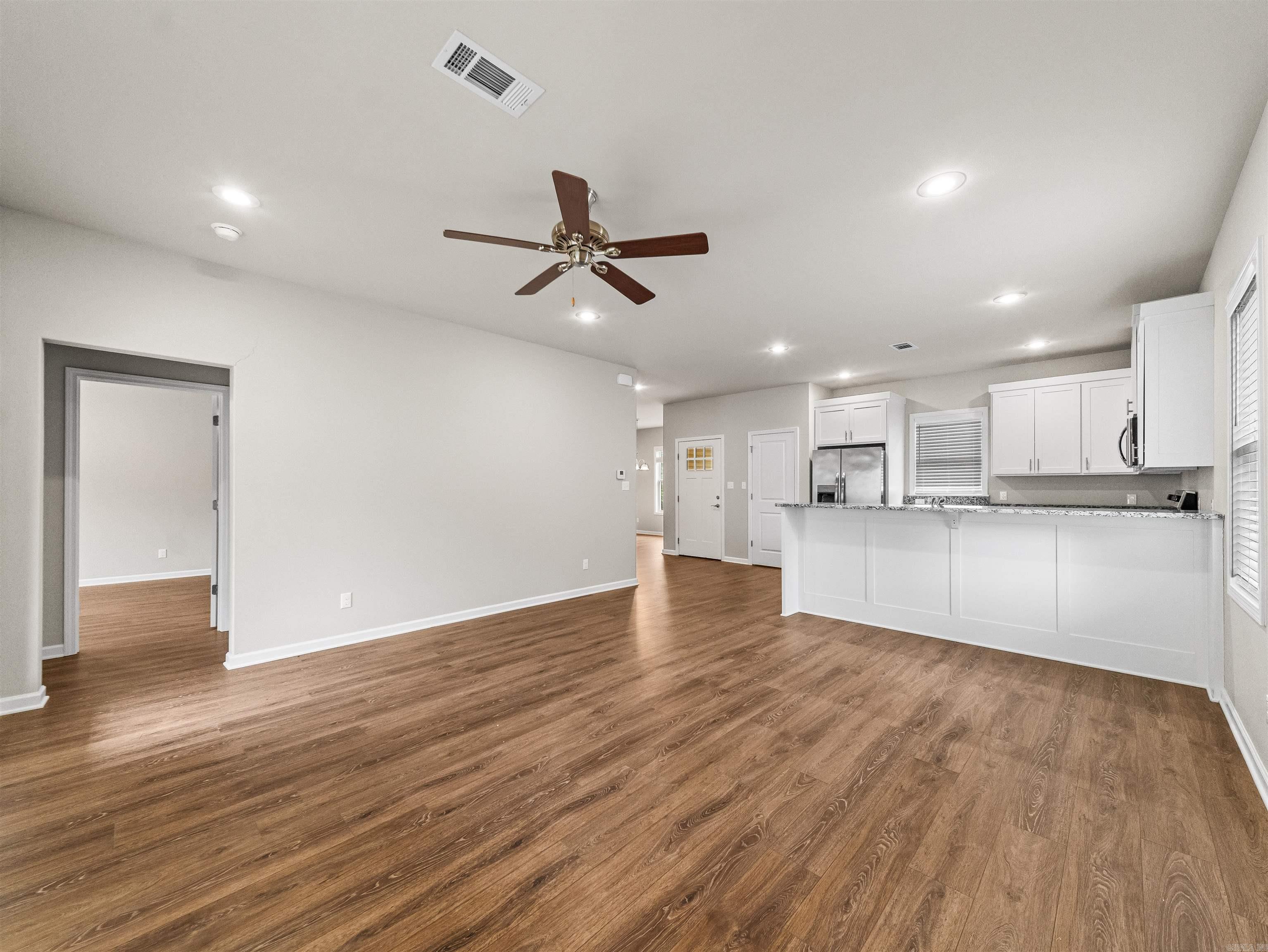 Dakota - Residential Income