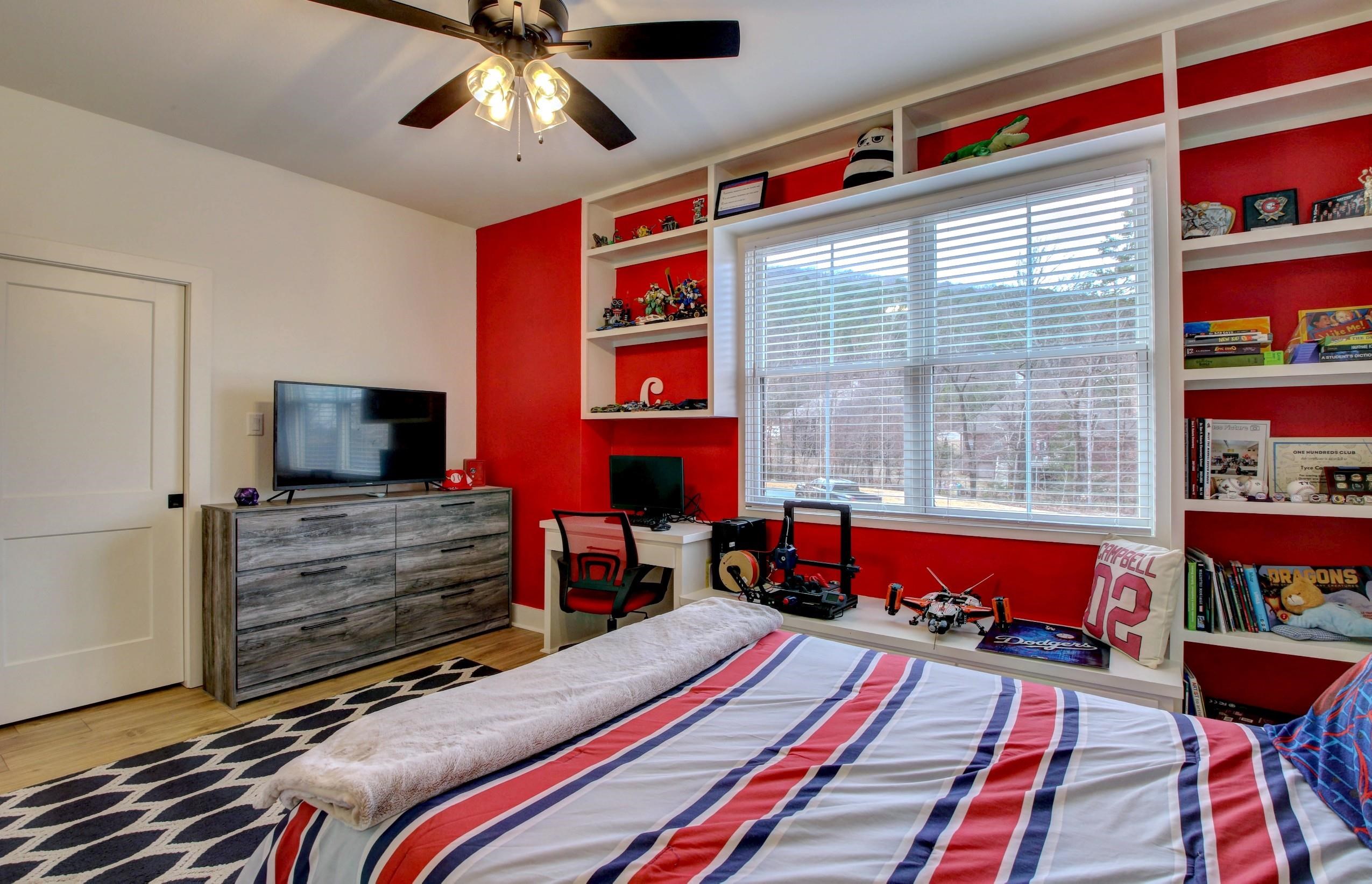 CHENAL VALLEY CORLAY COURT - Residential